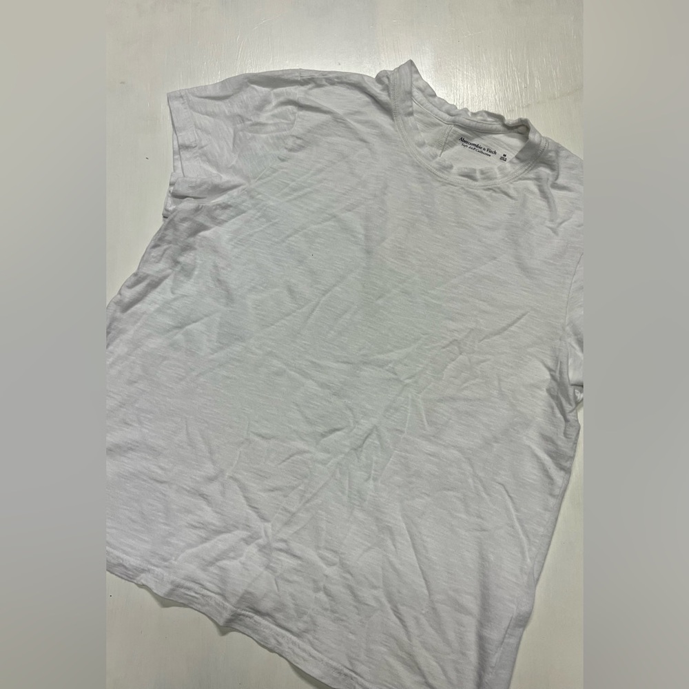 abercrombie & fitch shirt - Picture 2 of 2